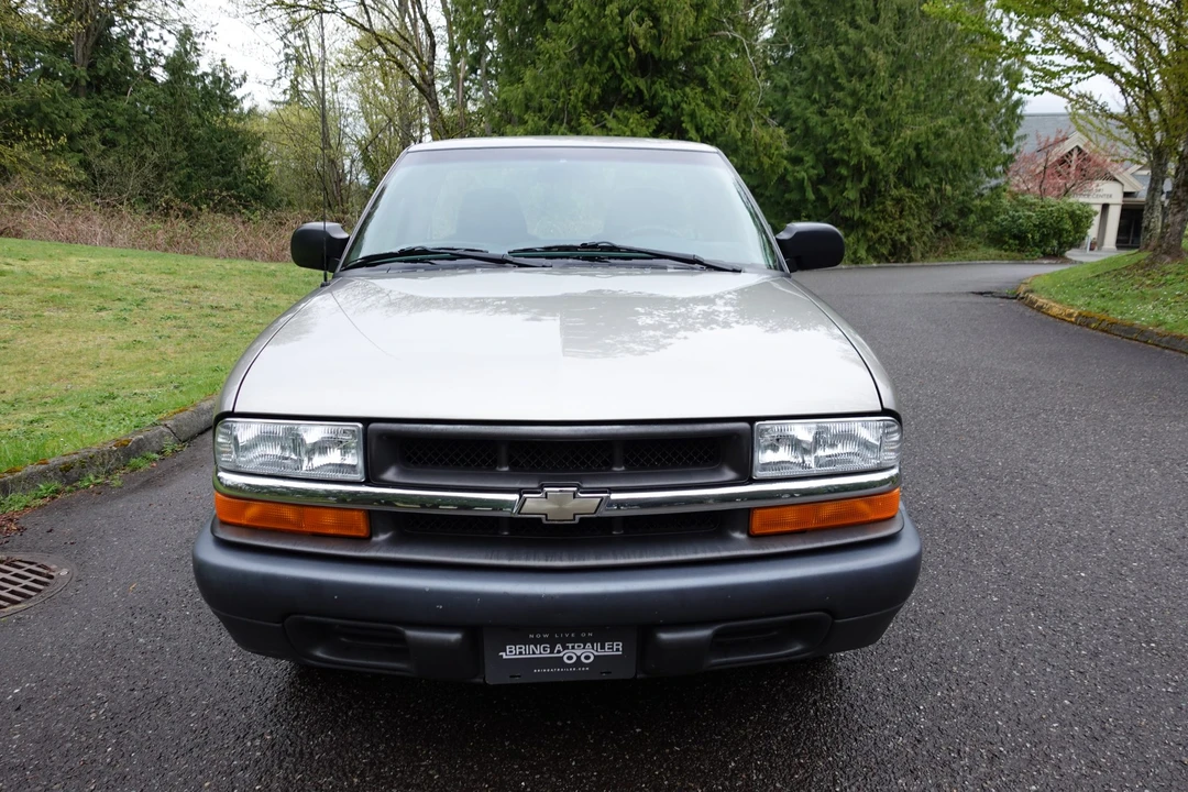 2003 Chevrolet S-10 - Image 26 of 31