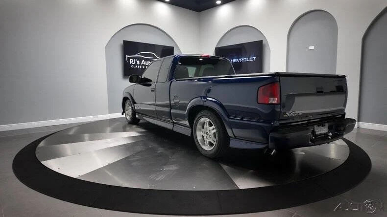 2003 Chevrolet S-10 - Image 4 of 21