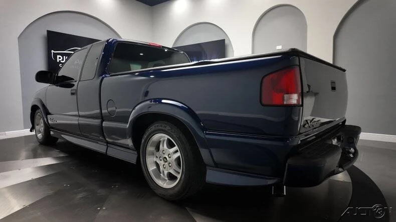 2003 Chevrolet S-10 - Image 19 of 21