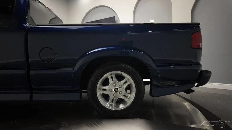 2003 Chevrolet S-10 - Image 20 of 21