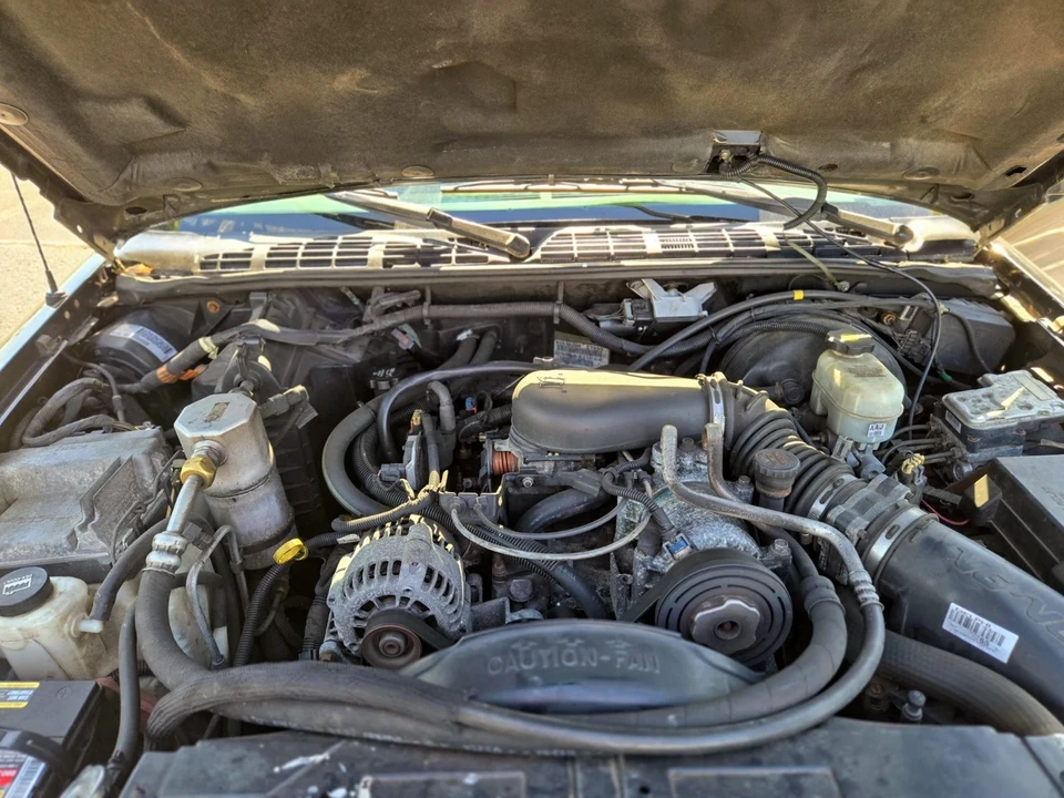 2003 Chevrolet S-10 Blazer 2nd Gen - Image 18 of 21