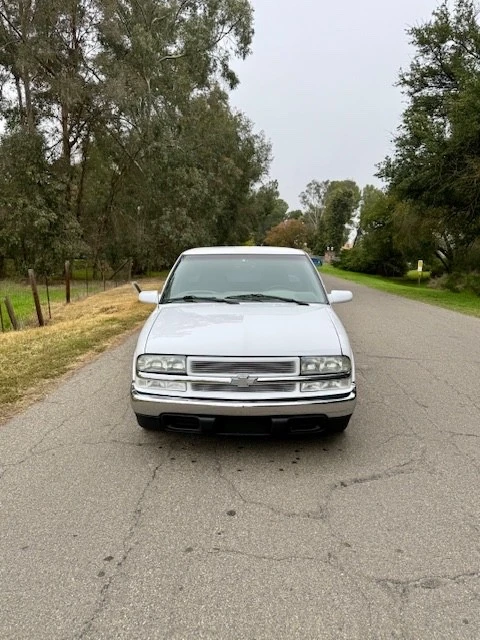 2003 Chevrolet S-10 - Image 4 of 19
