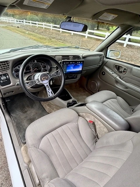 2003 Chevrolet S-10 - Image 11 of 19