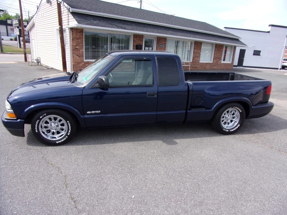 2003 Chevrolet S-10 - Image 6 of 31