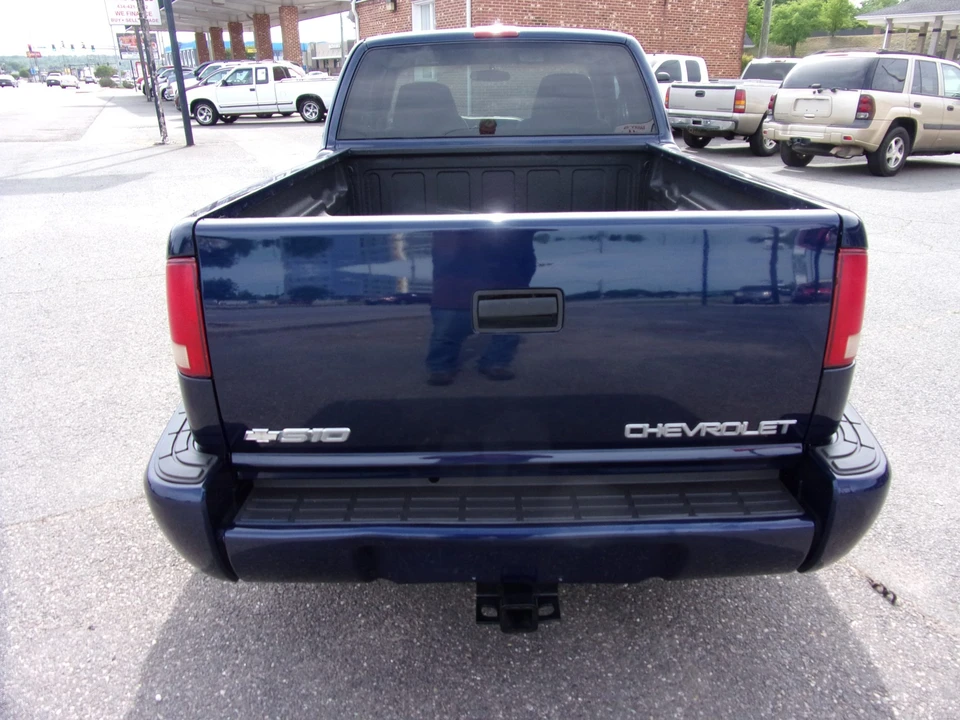 2003 Chevrolet S-10 - Image 13 of 31