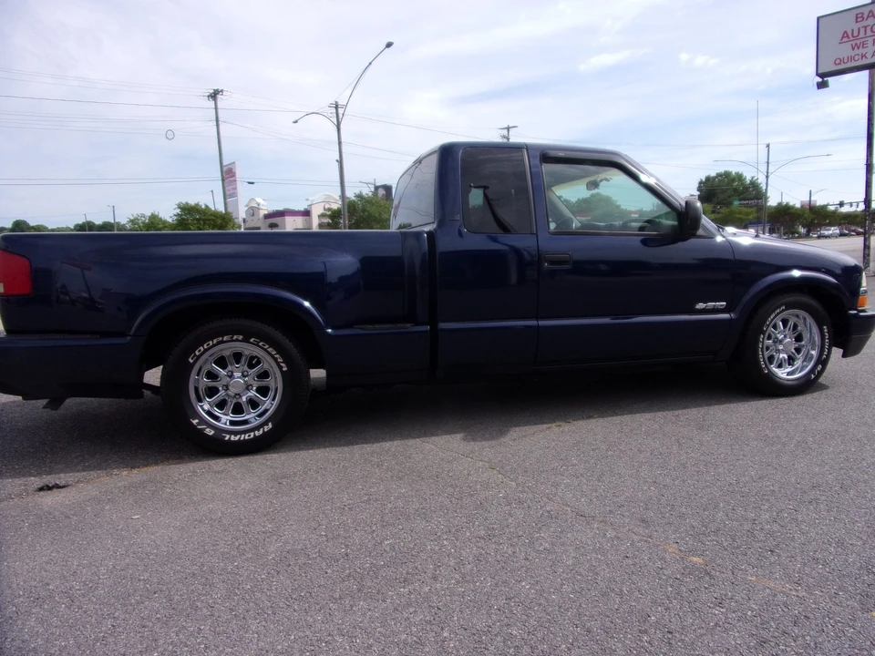 2003 Chevrolet S-10 - Image 20 of 31