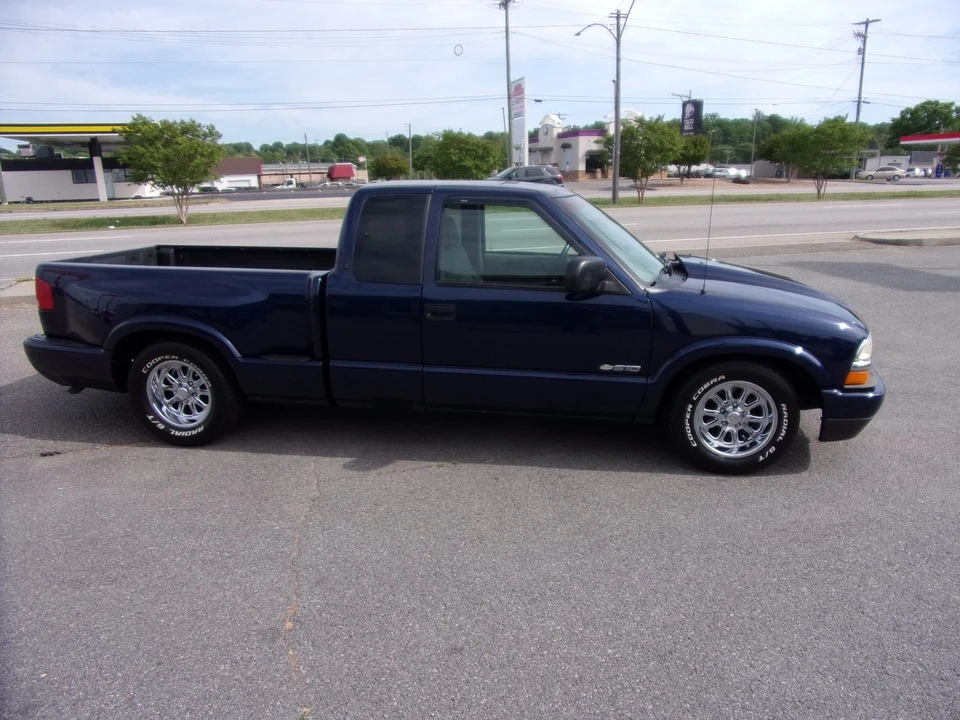 2003 Chevrolet S-10 - Image 21 of 31