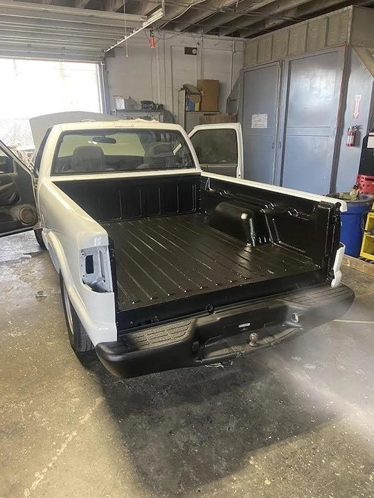2003 Chevrolet S-10 Blazer 2nd Gen - Image 2 of 6