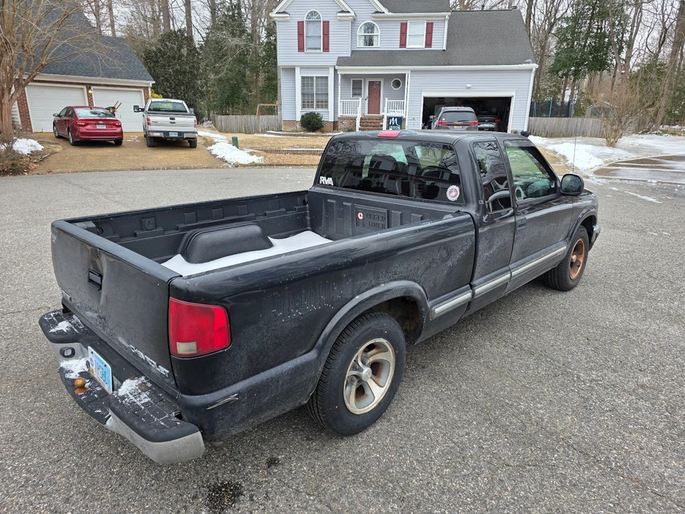 2003 Chevrolet S-10 Blazer 2nd Gen - Image 9 of 15