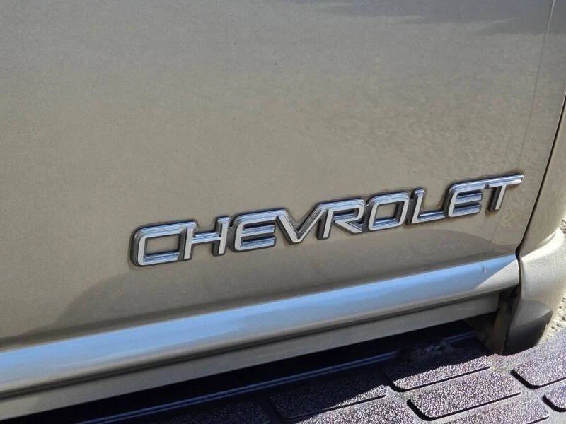 2003 Chevrolet S-10 - Image 2 of 18