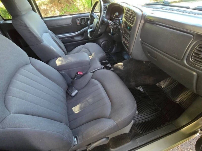 2003 Chevrolet S-10 - Image 13 of 18