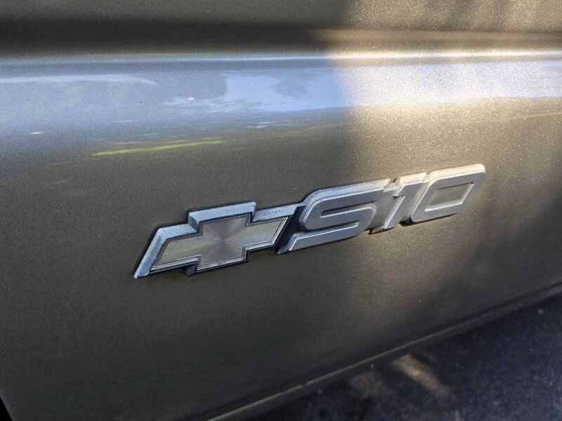 2003 Chevrolet S-10 - Image 18 of 18