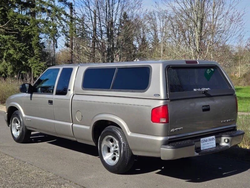 2003 Chevrolet S-10 - Image 8 of 18