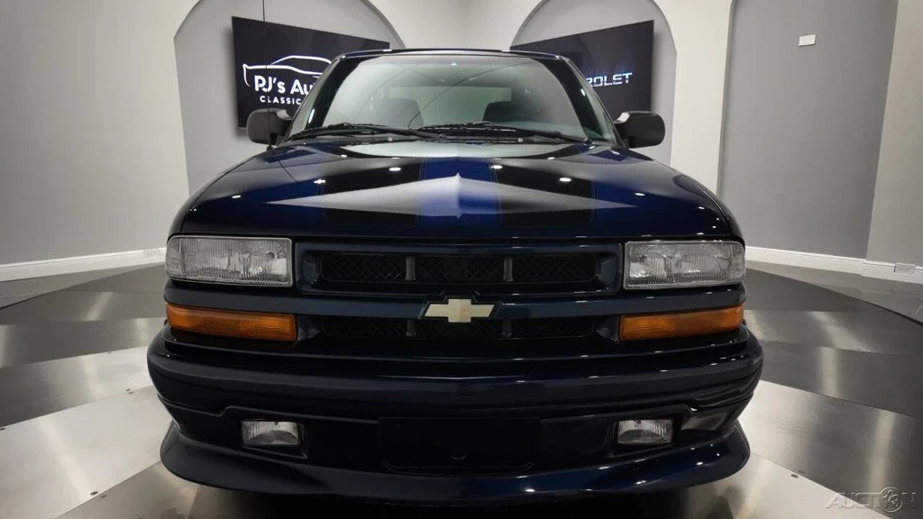2003 Chevrolet S-10 - Image 10 of 21