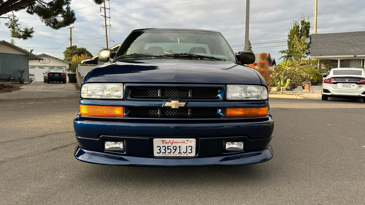 2003 Chevrolet S-10 - Image 6 of 31