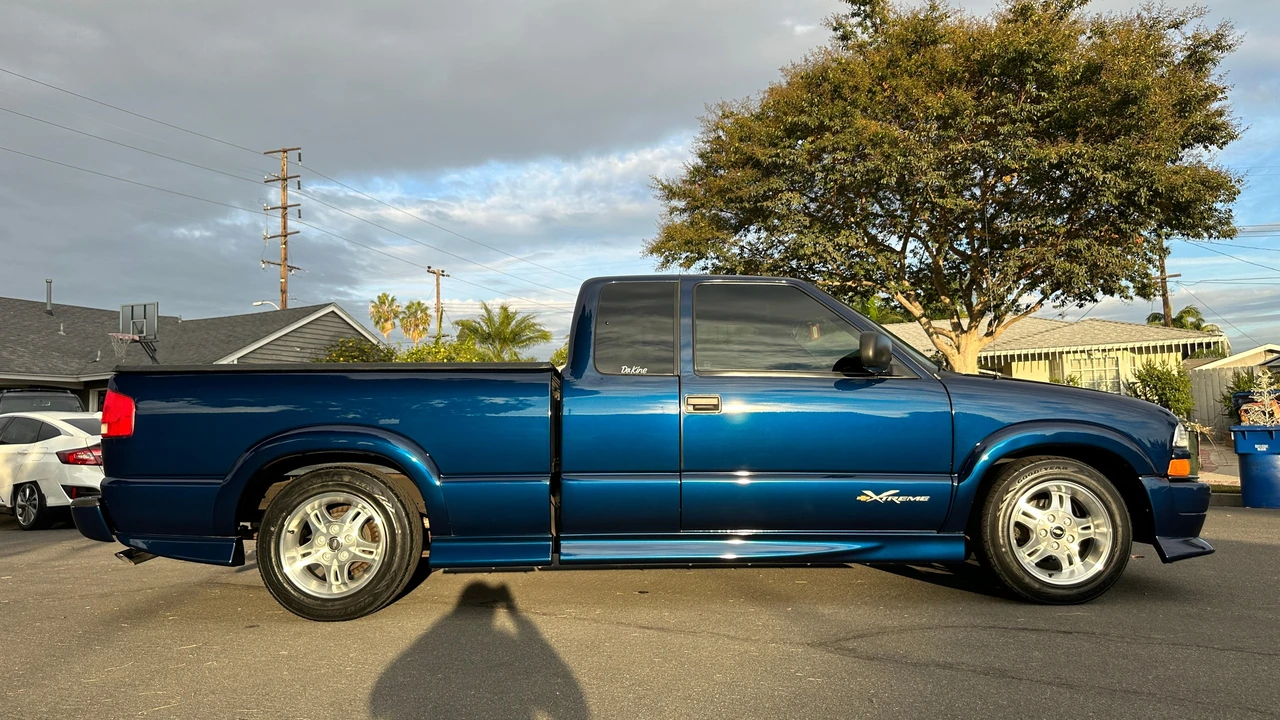 2003 Chevrolet S-10 - Image 14 of 31