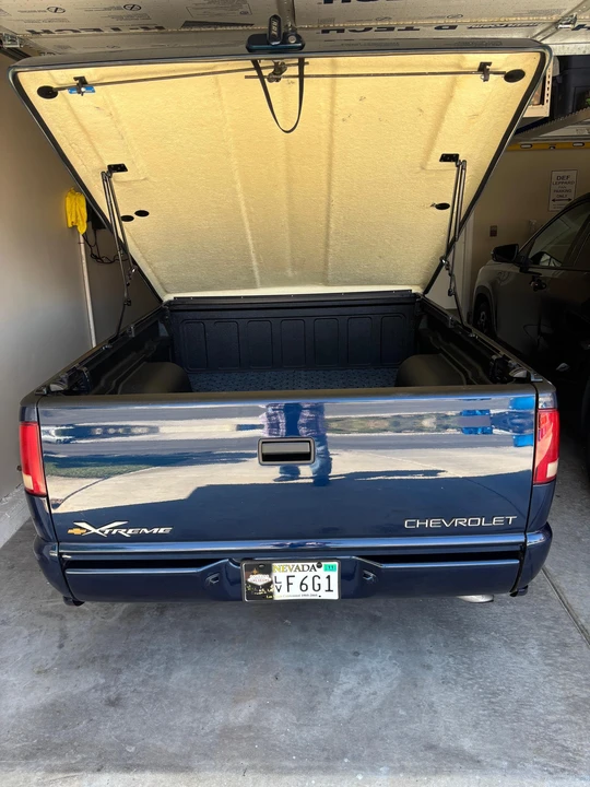 2003 Chevrolet S-10 - Image 19 of 31