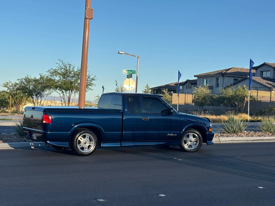 2003 Chevrolet S-10 - Image 14 of 31