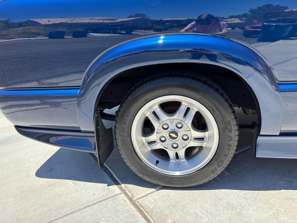 2003 Chevrolet S-10 - Image 24 of 31