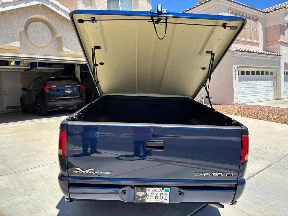 2003 Chevrolet S-10 - Image 12 of 31