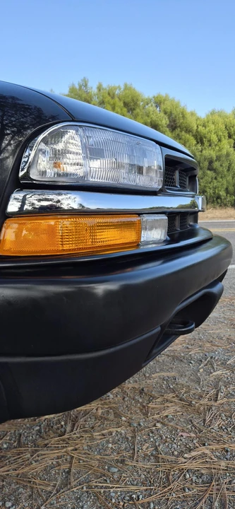 2003 Chevrolet S-10 - Image 27 of 31