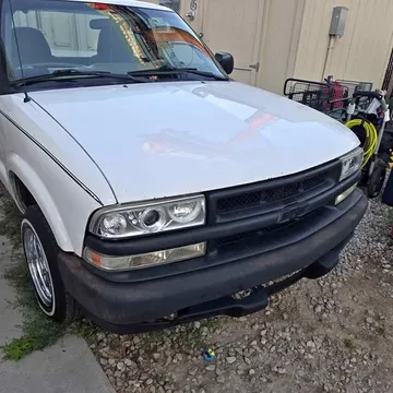 2003 Chevrolet S-10 Pickup