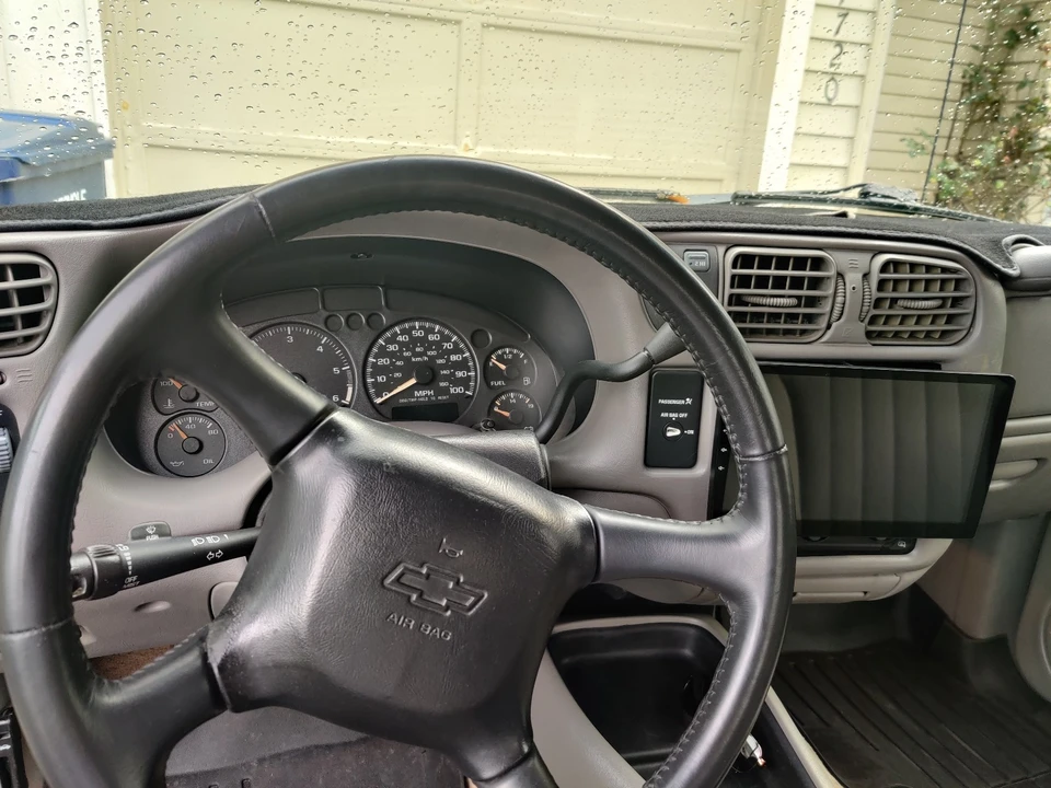 2003 Chevrolet S-10 - Image 16 of 19