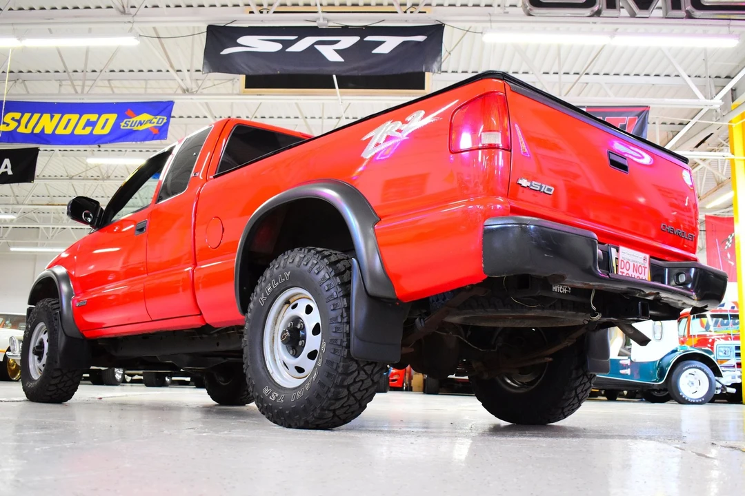 2003 Chevrolet S-10 - Image 17 of 20