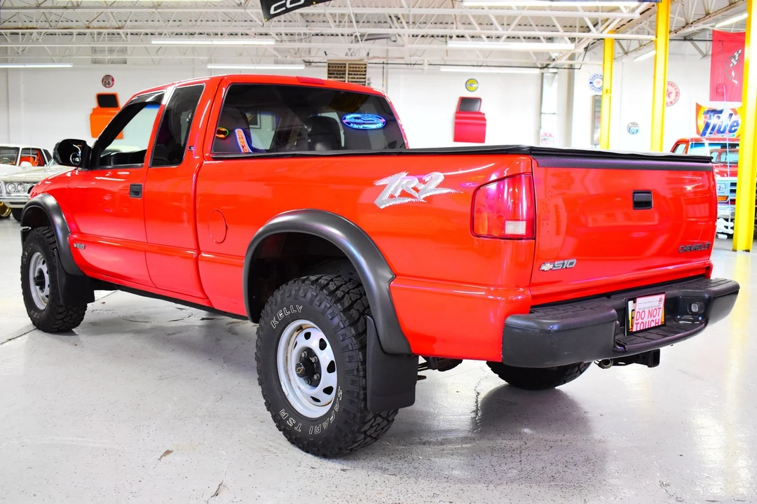 2003 Chevrolet S-10 - Image 15 of 20
