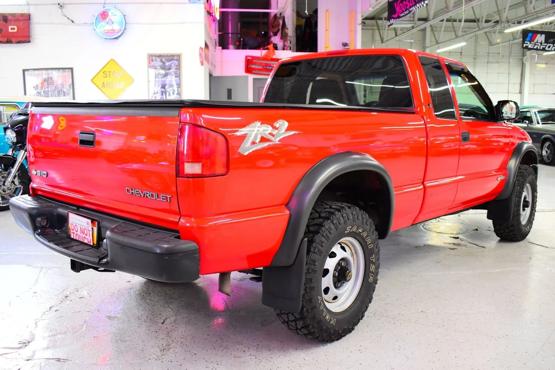 2003 Chevrolet S-10 - Image 9 of 20