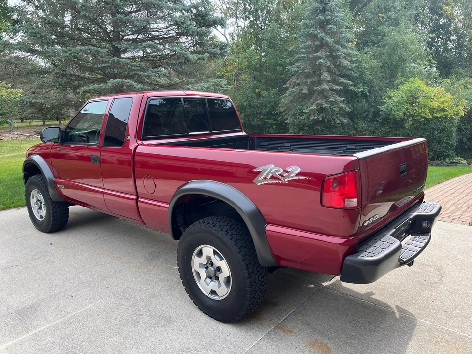 2003 Chevrolet S-10 Blazer 2nd Gen - Image 9 of 31
