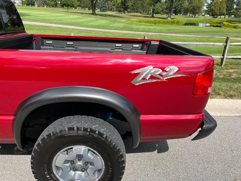 2003 Chevrolet S-10 Blazer 2nd Gen - Image 27 of 31