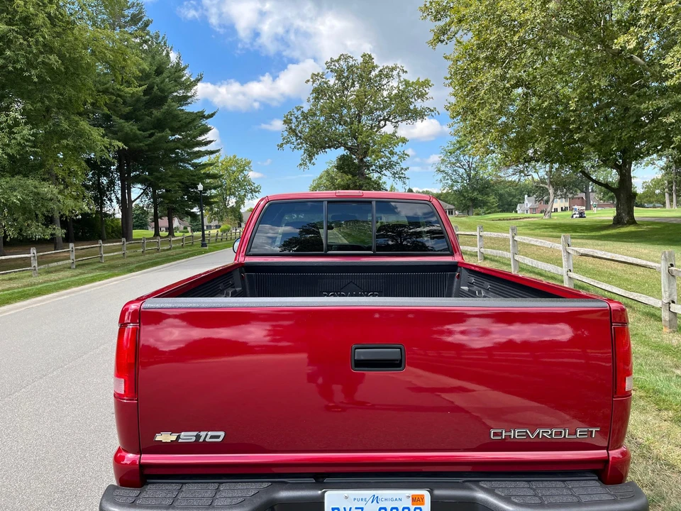 2003 Chevrolet S-10 Blazer 2nd Gen - Image 11 of 31