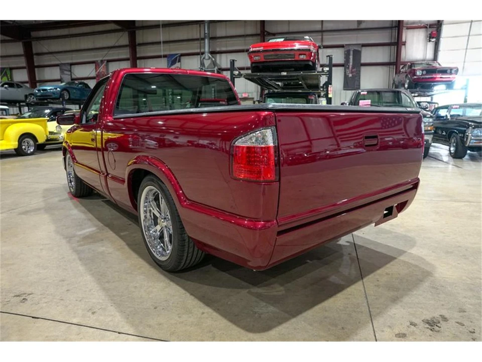 2003 Chevrolet S-10 - Image 6 of 31