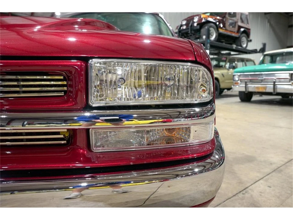 2003 Chevrolet S-10 - Image 26 of 31