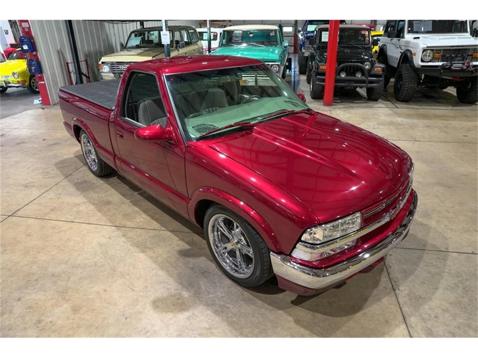 2003 Chevrolet S-10 - Image 14 of 31