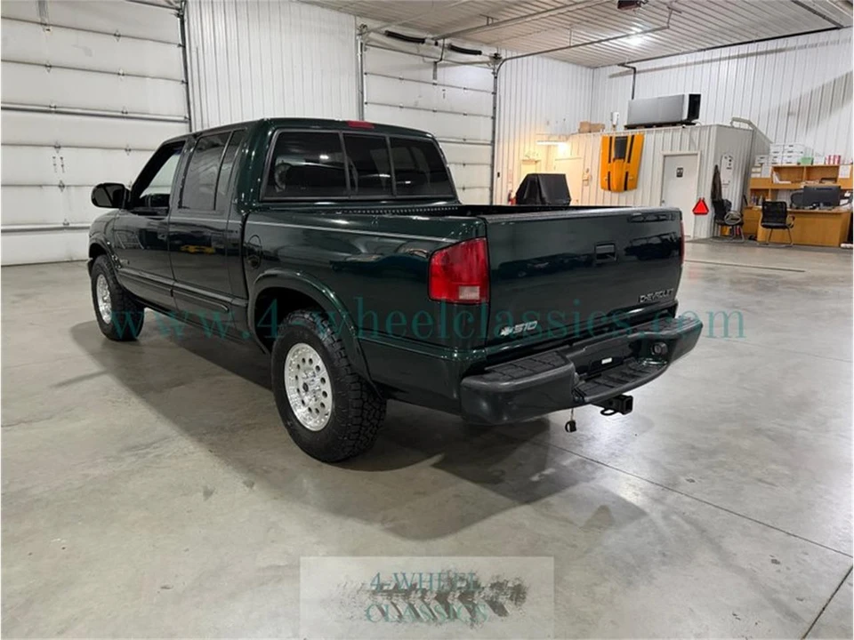 2003 Chevrolet S-10 - Image 3 of 31
