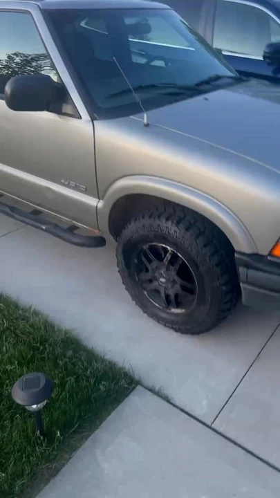 2003 Chevrolet S-10 - Image 15 of 15