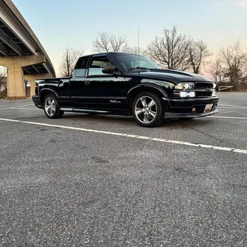 2003 Chevrolet S10 Extended Cab LS