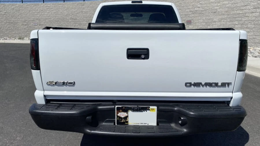 2003 Chevrolet S-10 - Image 3 of 16