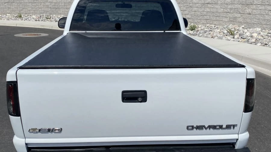2003 Chevrolet S-10 - Image 10 of 16