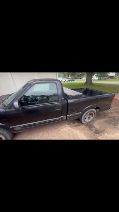 2003 Chevrolet S-10 - Image 7 of 7