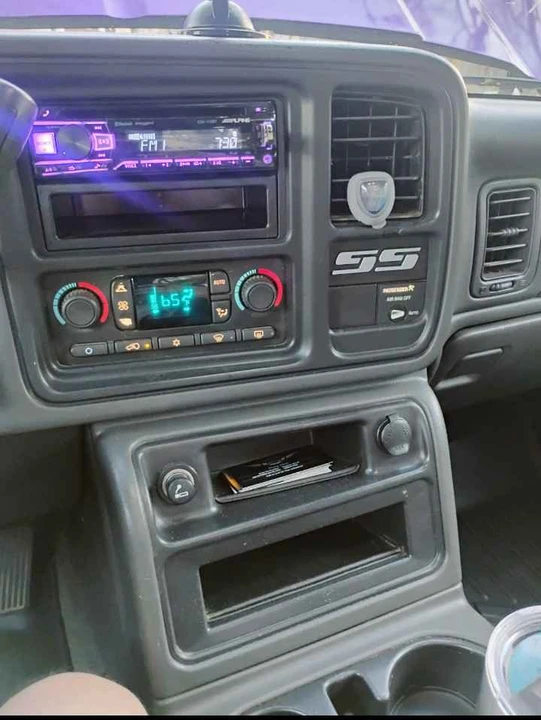 2003 Chevrolet SS - Image 3 of 10