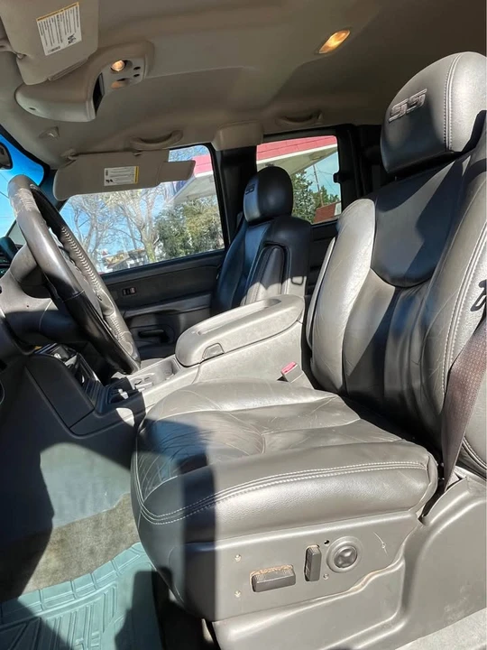 2003 Chevrolet SS - Image 12 of 18