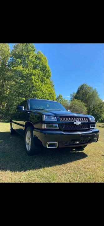 2003 Chevrolet SS - Image 10 of 11