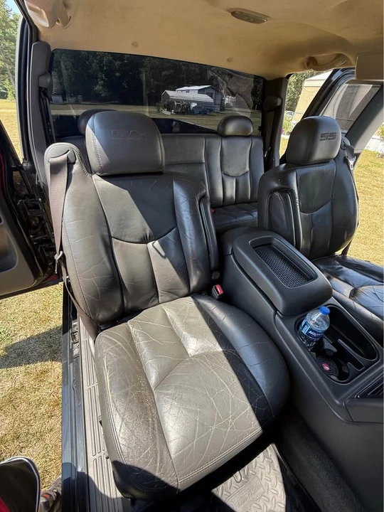 2003 Chevrolet SS - Image 5 of 8