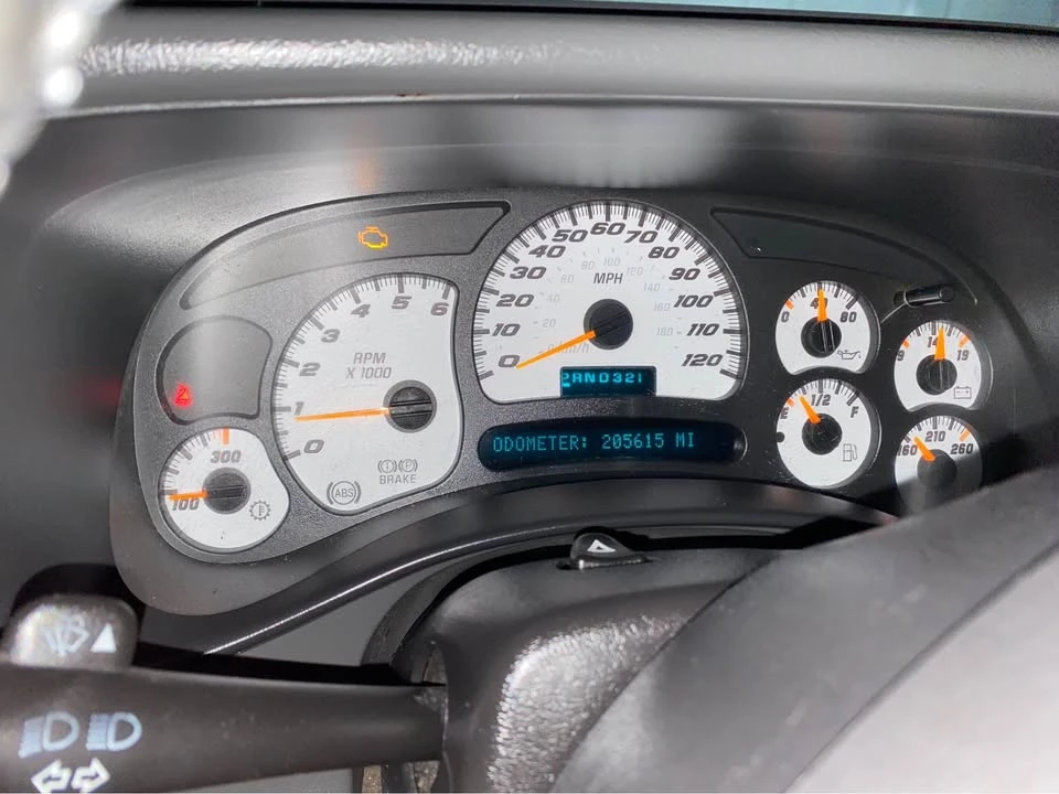 2003 Chevrolet SS - Image 6 of 7