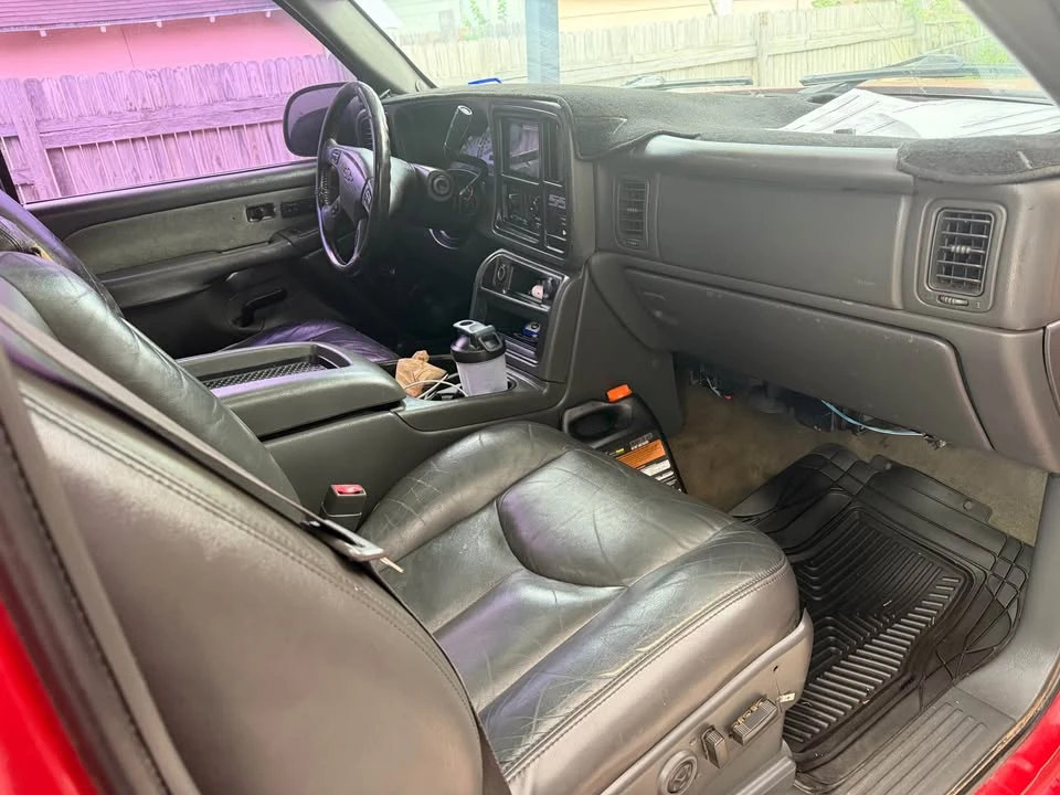 2003 Chevrolet SS - Image 3 of 4