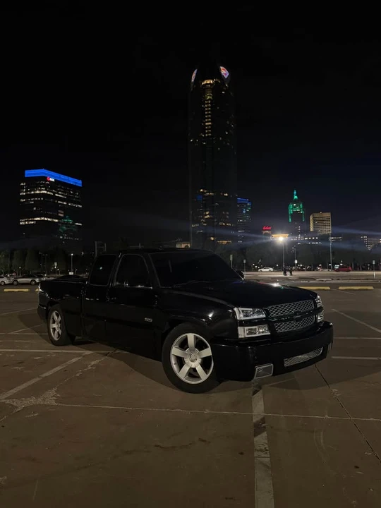 2003 Chevrolet SS - Image 2 of 4