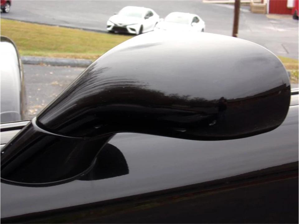 2003 Chevrolet SSR - Image 29 of 31